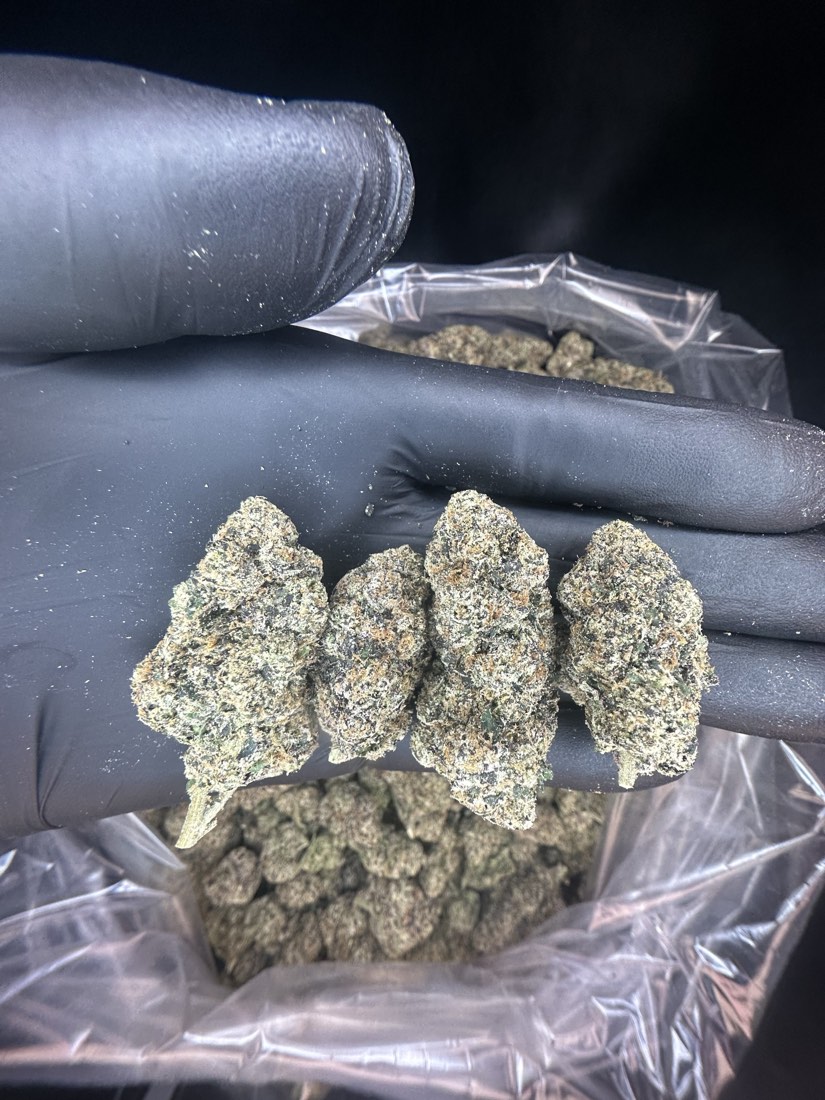 Raspberry Trufflez Flower